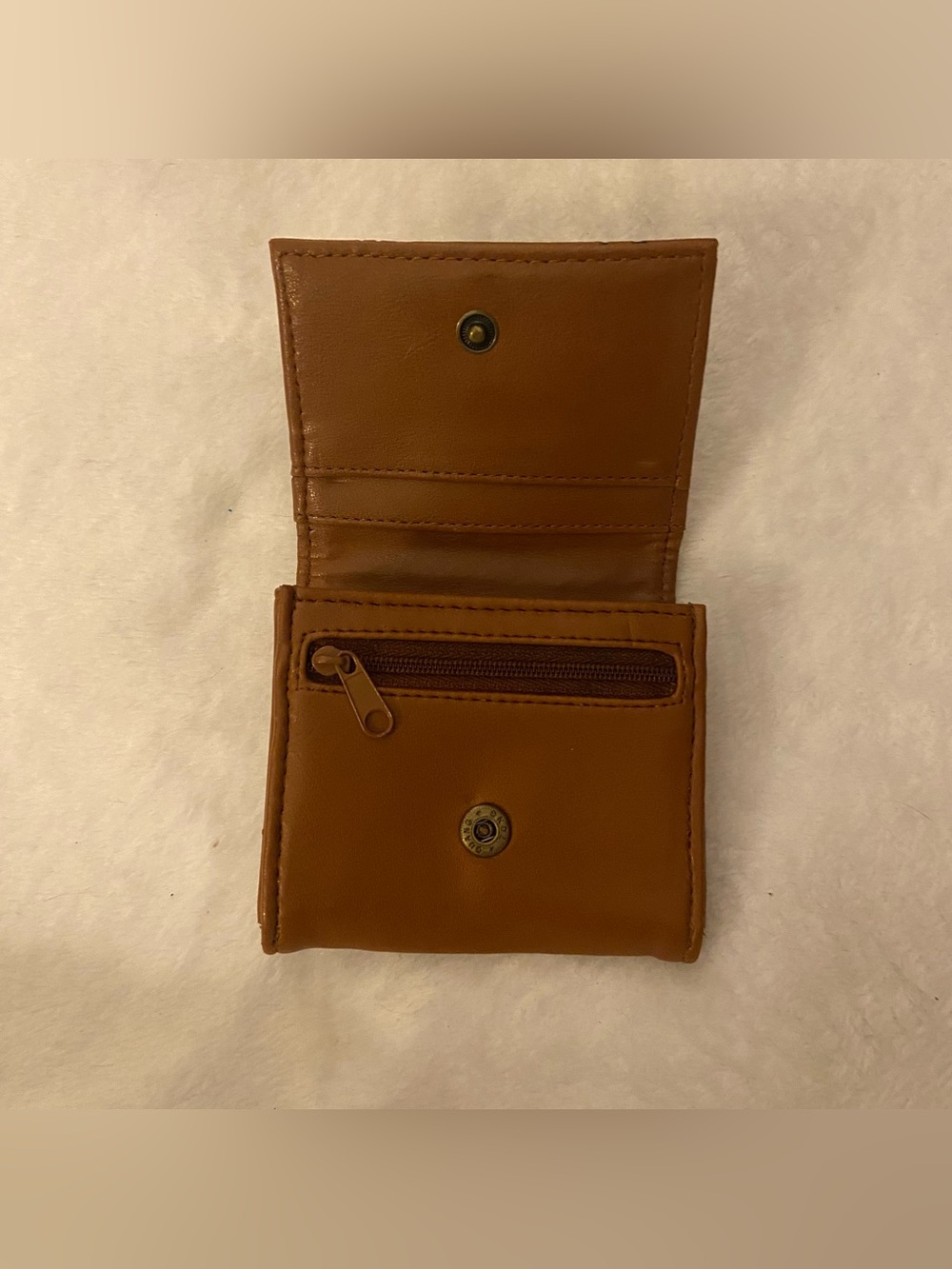 Disney Brown Winnie the Pooh Trifold Wallet - Picture 3 of 4
